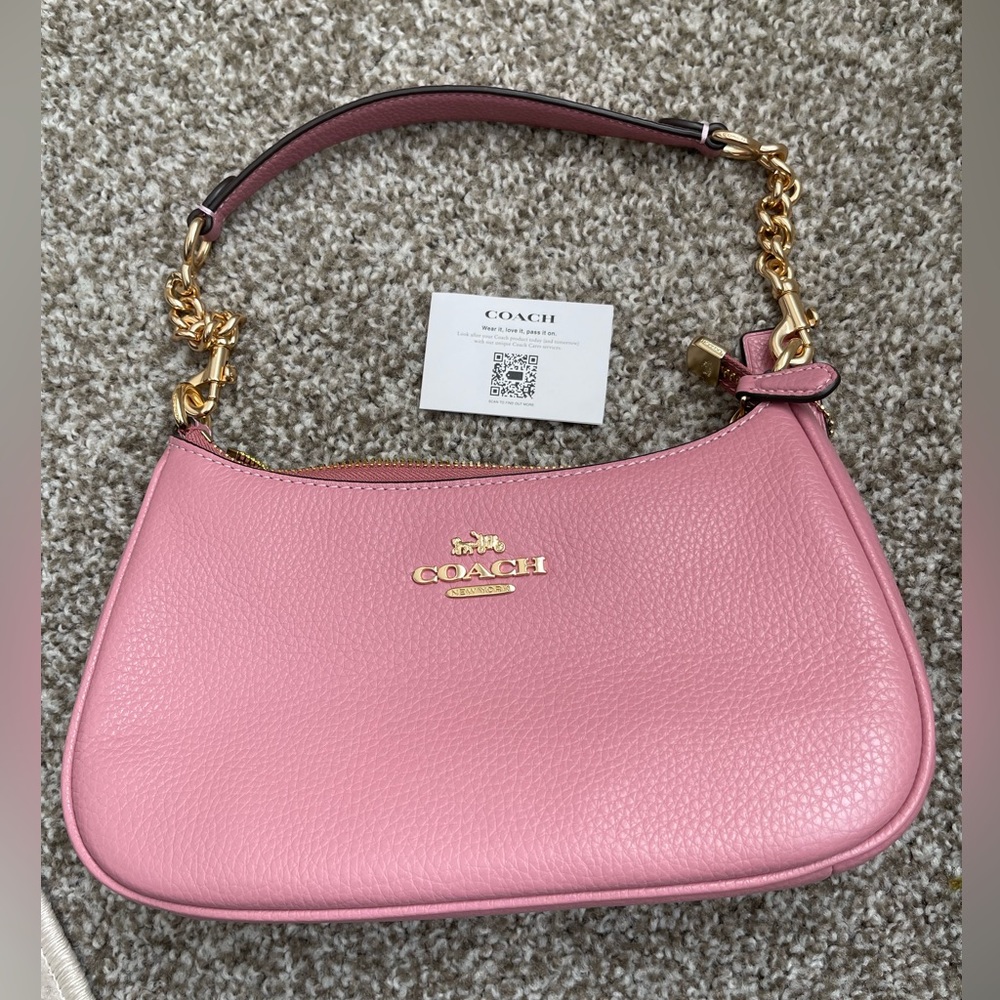 Authentic coach Teri shoulder bag